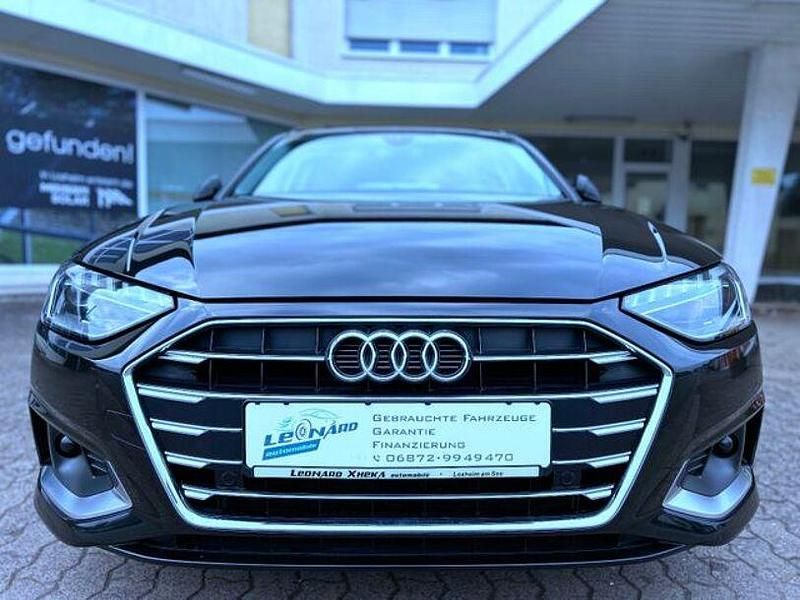 Gebraucht Audi A4 Advanced Plus 163 PS (119 kW) 2021 Schwarz Kombi