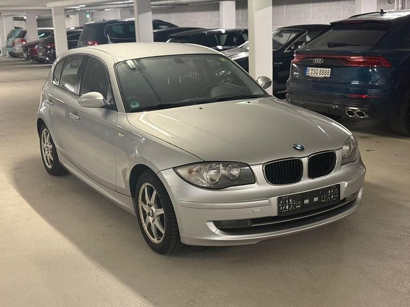 Gebraucht BMW 116 Efficient Dynamics 116 PS (85 kW) 2009 Grau Kleinwagen