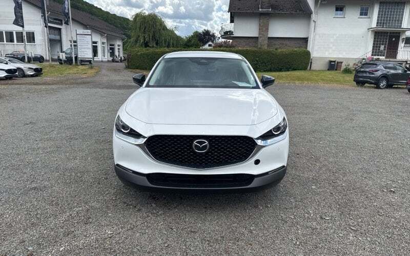 Weiß Neu 2025 Mazda CX-30 Homura-Line SUV | 28.397 € - Bild 1/4