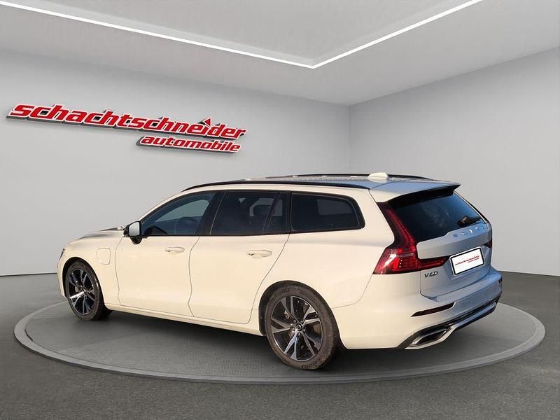 Gebraucht Volvo V60 R-Design 341 PS (250 kW) 2020 Weiß Kombi
