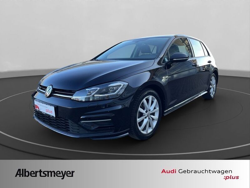 Schwarz Gebraucht 2019 VW Golf VII Highline Limousine | 19.990 € (Guter Preis) - Bild 1/4