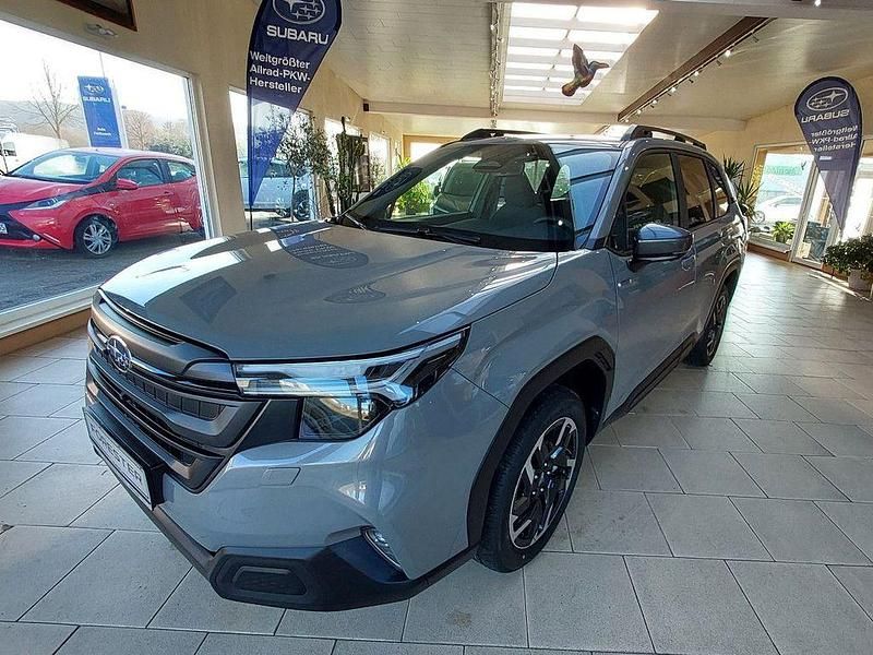 Neu Subaru Forester Active 136 PS (100 kW) 2026 Grau SUV
