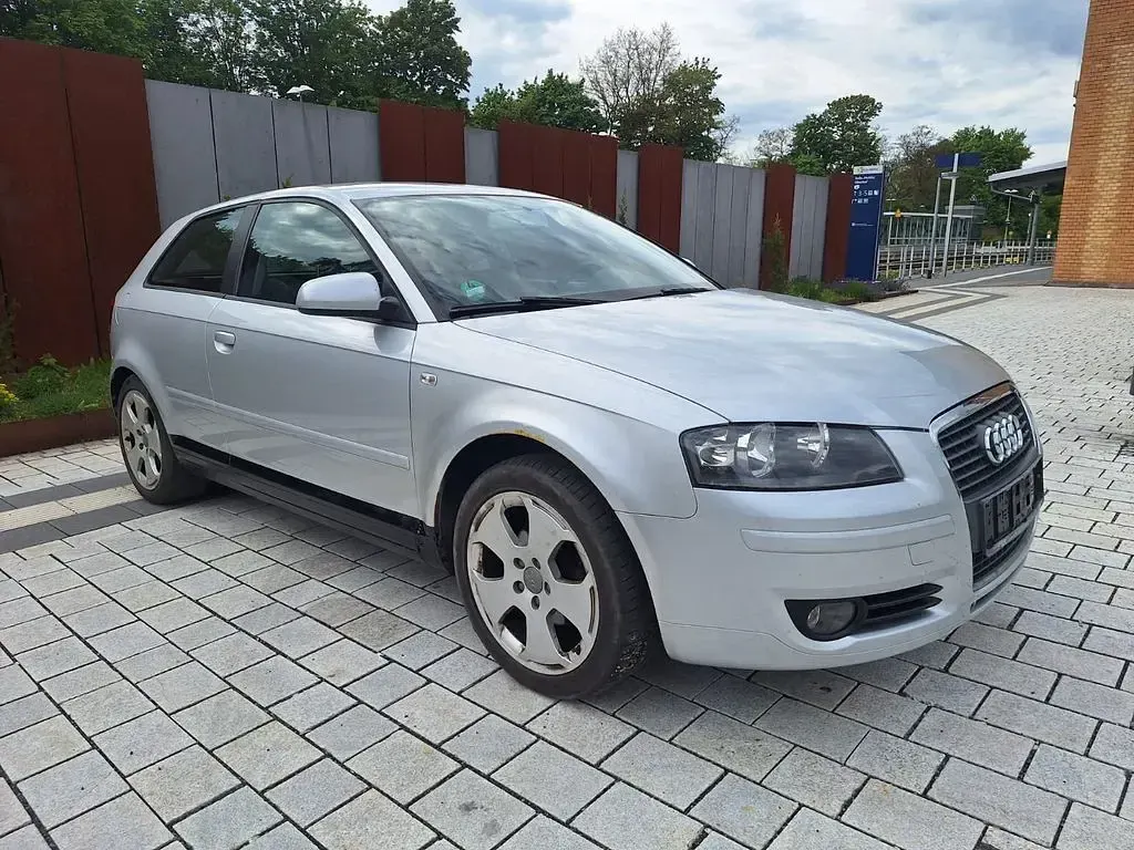 Gebraucht Audi A3 Ambition 105 PS (77 kW) 2007 Silber Kleinwagen