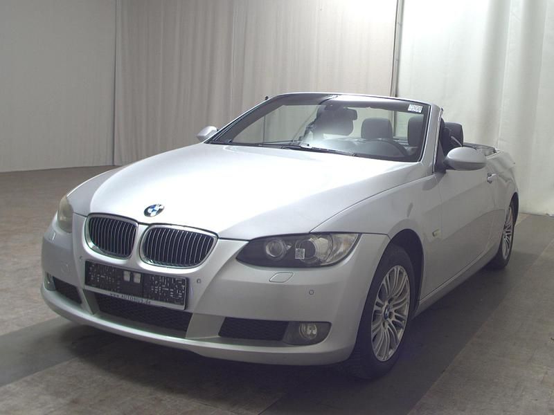 Gebraucht BMW 320 Comfort Edition 170 PS (125 kW) 2008 Titansilber metallic Cabrio