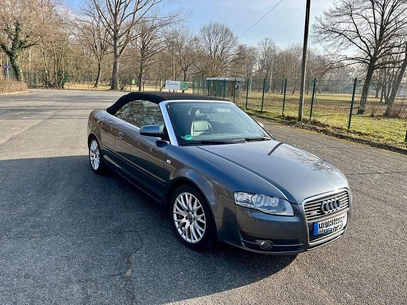 Gebraucht Audi Cabriolet Performance 140 PS (102 kW) 2008 Grau Cabrio