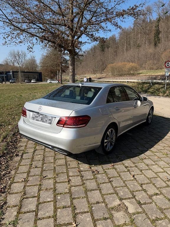 Gebraucht Mercedes E250 Avantgarde 211 PS (155 kW) 2015 Silber Limousine