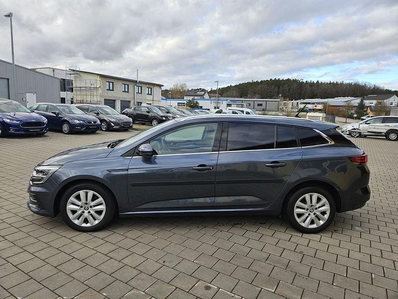 Gebraucht Renault Mégane IV Business 116 PS (85 kW) 2022 Limousine