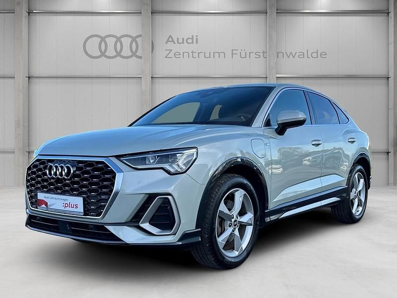 Silber Gebraucht 2021 Audi Q3 Sportback S-Line SUV | 29.975 € (Fairer Preis) - Bild 1/4