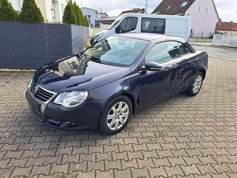 Second-hand VW Eos 122 CP (89 kW) 2008 Albastru Cabrio