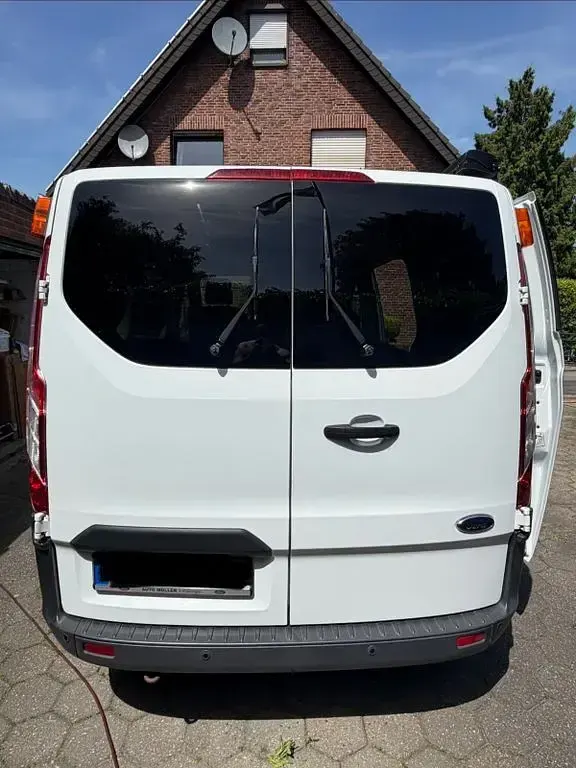 Gebraucht Ford Transit Custom Trend 105 PS (77 kW) 2017 Weiß Limousine