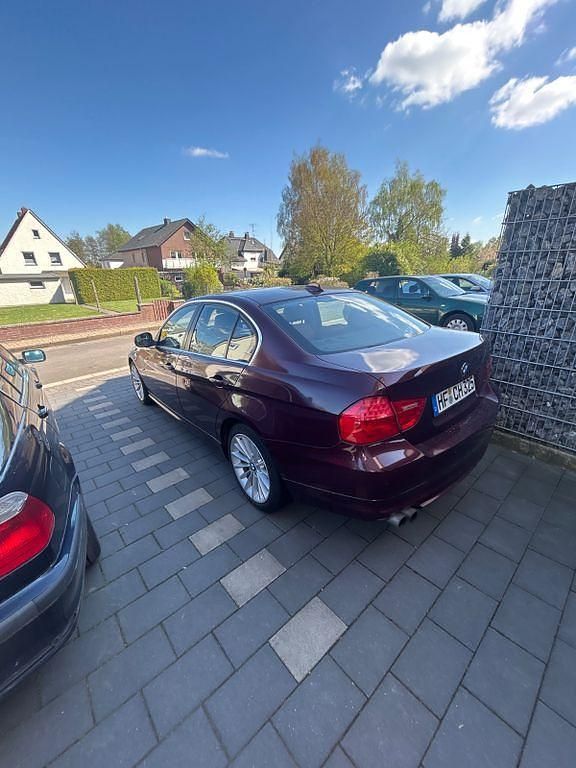 Second-hand BMW 325 Performance 197 CP (144 kW) 2008 Berlinǎ