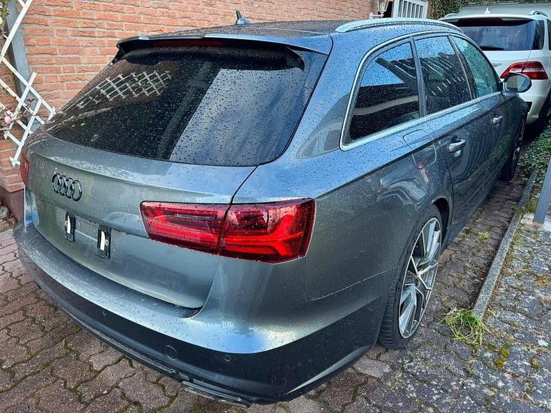 Gebraucht Audi A6 S-Line 204 PS (150 kW) 2013 Grau Kombi