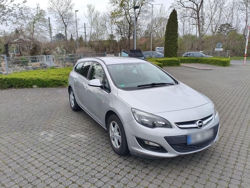Gebraucht Opel Astra S 110 PS (80 kW) 2015 Silber Kombi