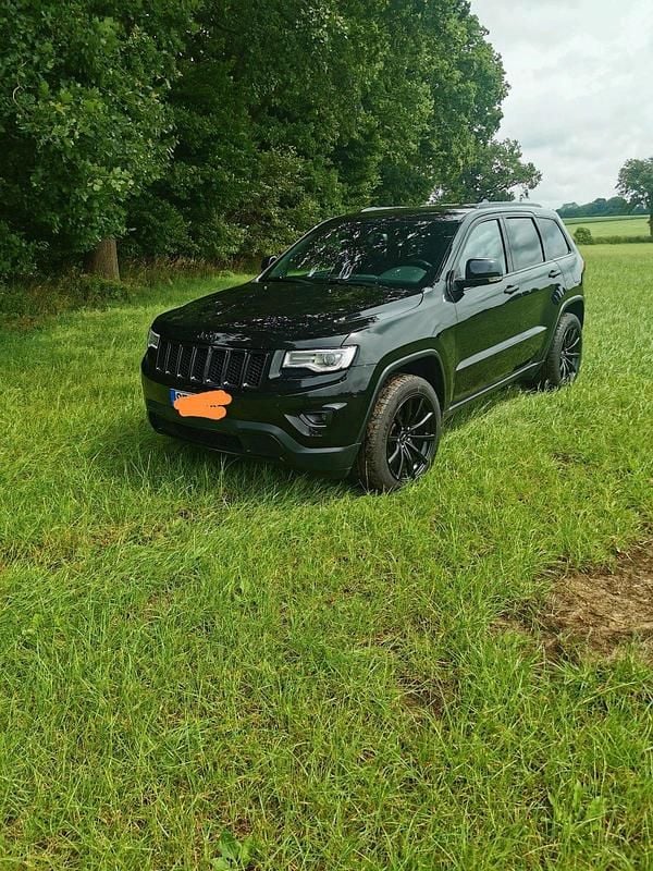 Schwarz Gebraucht 2015 Jeep Grand Cherokee SUV | 18.900 € (Guter Preis) - Bild 1/4