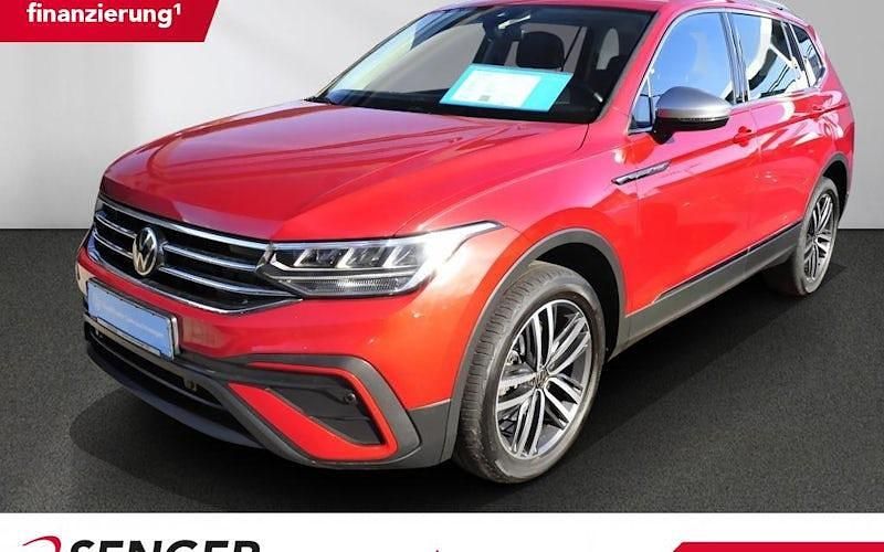 Gebraucht VW Tayron Life 150 PS (110 kW) 2023 Rot SUV