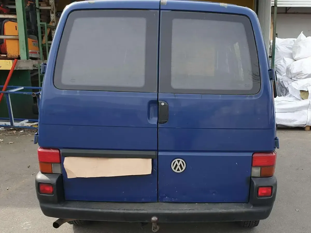 Gebraucht VW T4 77 PS (56 kW) 1996 Blau Van