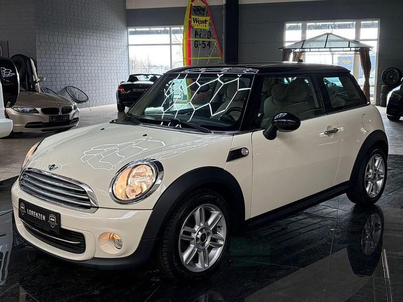 Gebraucht Mini Cooper Chili 122 PS (89 kW) 2012 Weiß Kleinwagen