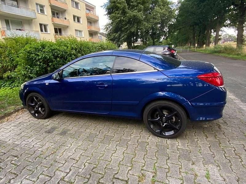 Gebraucht Opel Astra Cabriolet Cosmo 140 PS (102 kW) 2006 Blau Cabrio