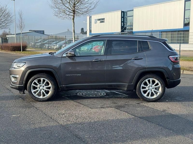 Gebraucht Jeep Compass Limited 150 PS (110 kW) 2021 Grau SUV