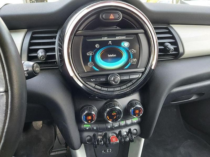 Gebraucht Mini Cooper 136 PS (100 kW) 2017 Grün Kleinwagen