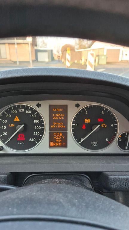 Gebraucht Mercedes B200 140 PS (102 kW) 2007 Schwarz Van / Kleinbus