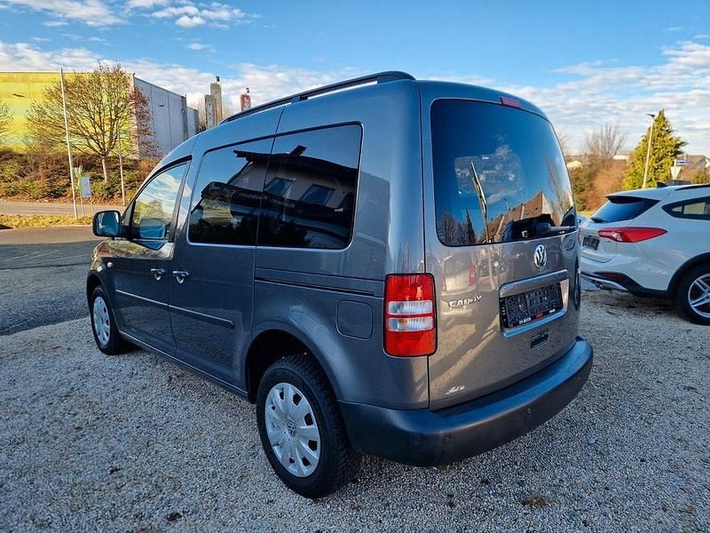 Usata VW Caddy 75 CV (55 kW) 2013 Grigio Monovolume