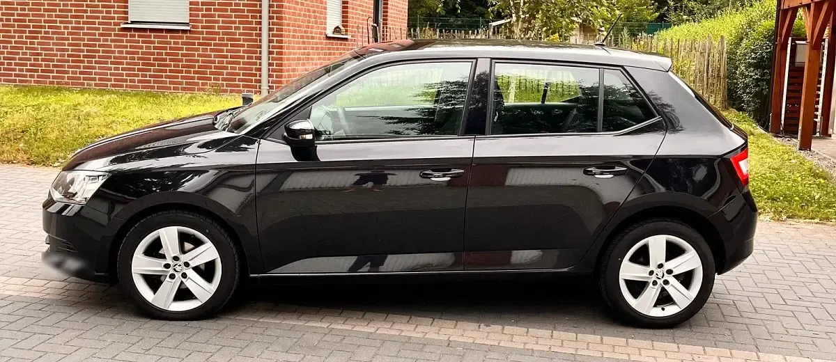 Gebraucht Skoda Fabia 90 PS (66 kW) 2016 Schwarz Kleinwagen