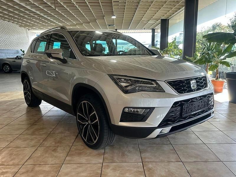 Silber Gebraucht 2016 Seat Ateca 4Drive SUV | 13.900 € (Fairer Preis) - Bild 1/4