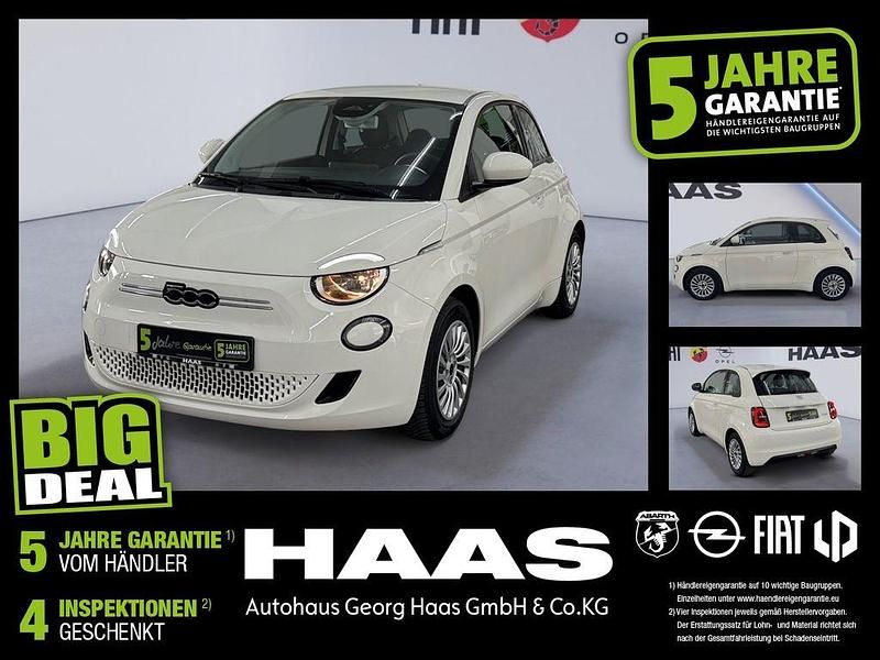 Colore esterno (arktis weiß) Gebraucht 2023 Fiat 500e Limousine | 19.290 € (Guter Preis) - Bild 1/4