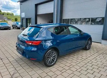 Gebraucht Seat Leon CONNECT 125 PS (91 kW) 2016 Blau Limousine