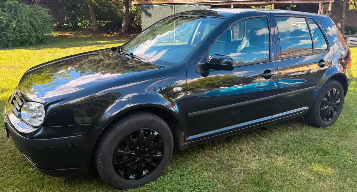 Gebraucht VW Golf IV 75 PS (55 kW) 2003 Schwarz Limousine