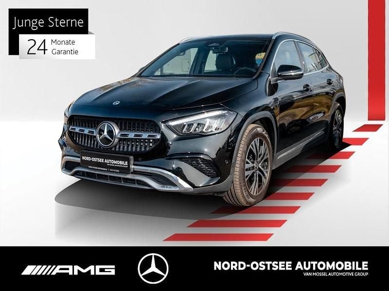 Gebraucht Mercedes GLA200 Progressive 163 PS (119 kW) 2025 Metalliclack kosmosschwarz SUV