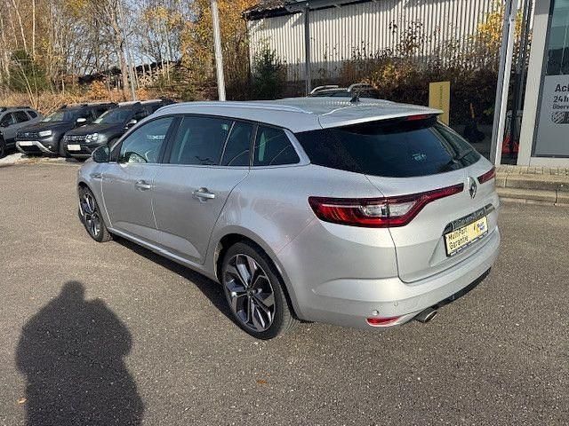 Gebraucht Renault Mégane GrandTour Bose Edition 159 PS (116 kW) 2020 Platingrau Kombi