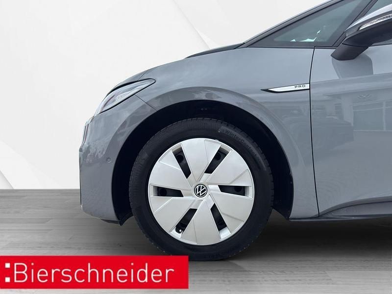 Grau Gebraucht 2022 VW ID.3 Pro Kleinwagen | 20.950 € (Fairer Preis) - Bild 1/4