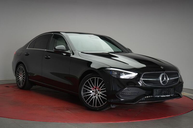Schwarz Gebraucht 2024 Mercedes C220 Advanced Limousine | 40.490 € (Guter Preis) - Bild 1/4