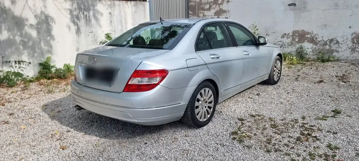 Gebraucht Mercedes C220 170 PS (125 kW) 2008 Silber Limousine