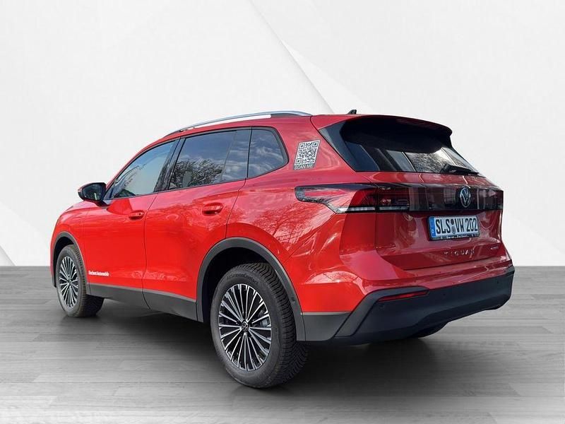 Gebraucht VW Tiguan Life 204 PS (150 kW) 2025 Rot SUV
