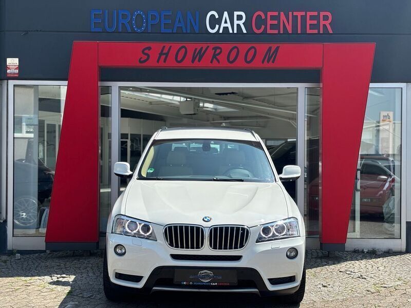 Weiß Gebraucht 2011 BMW X3 Sport Line SUV | 16.299 € (Fairer Preis) - Bild 1/4
