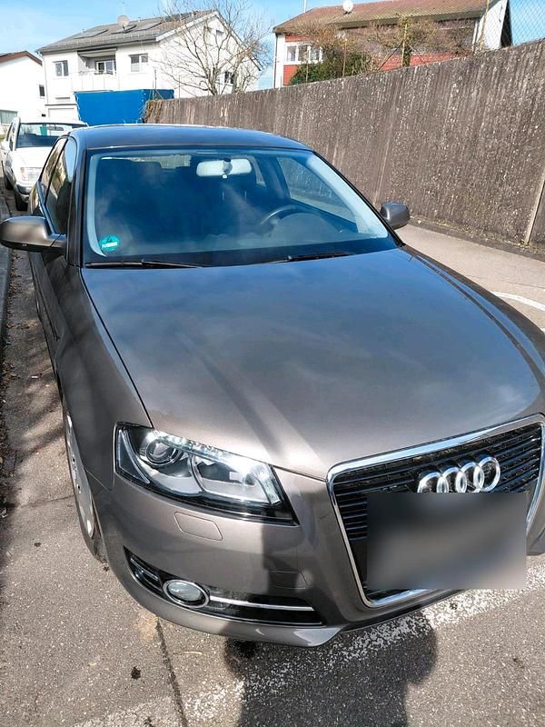 Gebraucht Audi A3 140 PS (102 kW) 2011 Grau Kleinwagen