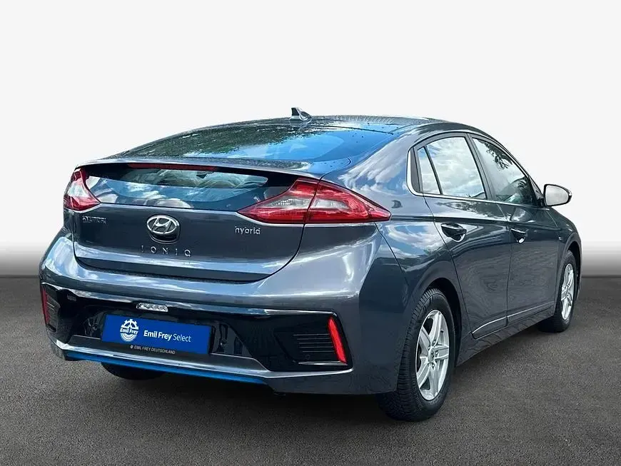 Gebraucht Hyundai Ioniq Style 105 PS (77 kW) 2017 Grau Kleinwagen