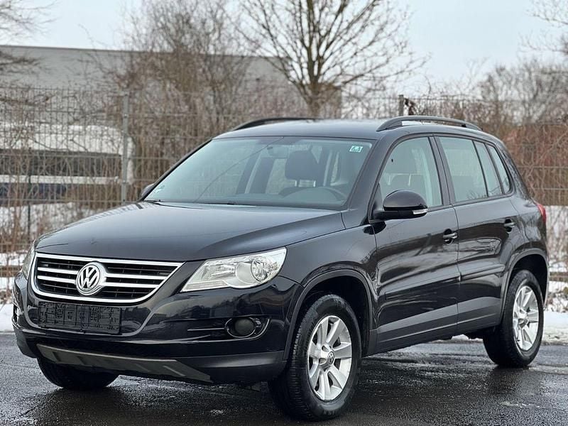 Gebraucht VW Tiguan 140 PS (102 kW) 2011 Schwarz SUV