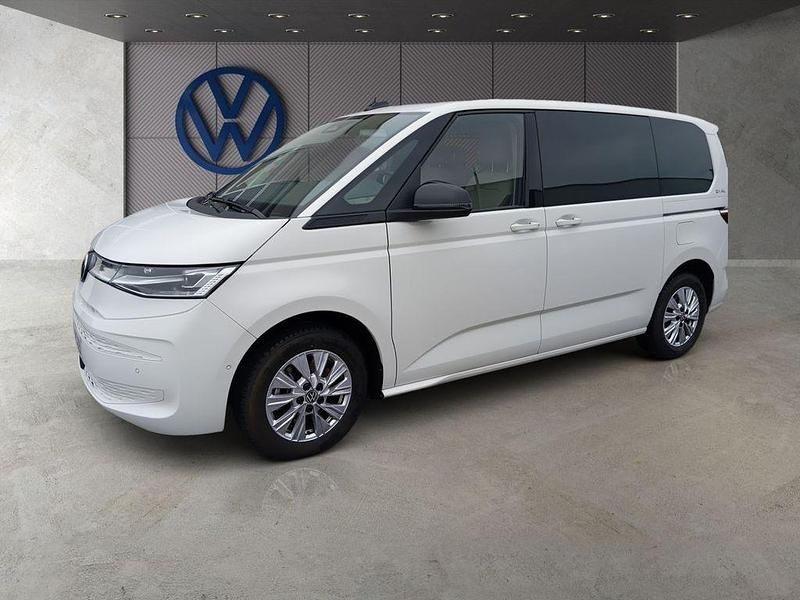 Gebraucht VW Multivan Life 150 PS (110 kW) 2025 Weiß Van