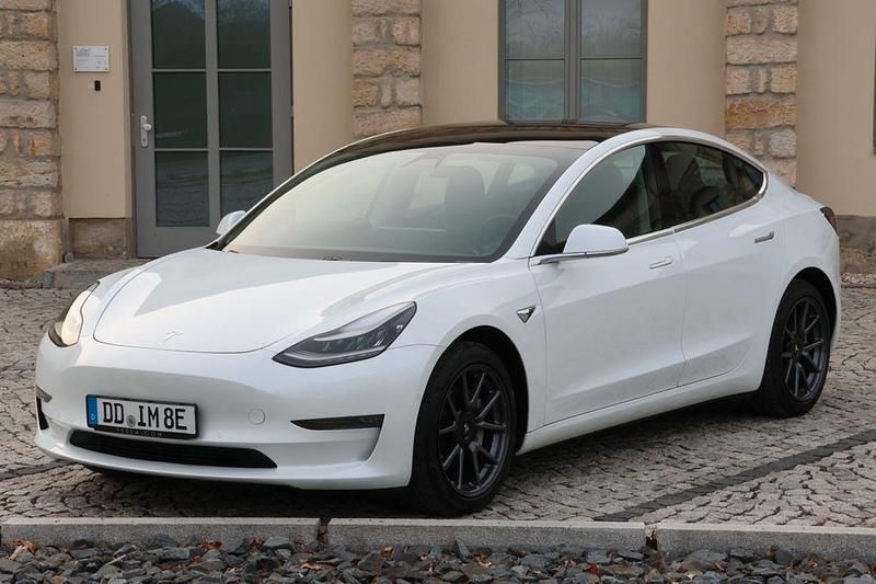 Gebraucht Tesla Model 3 Long Range AWD 324 kW (441 PS) 2019 Weiß Limousine