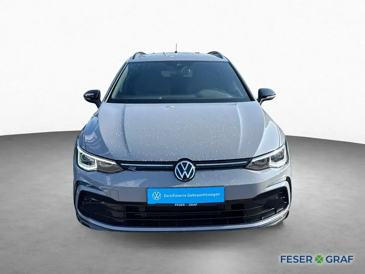 Second-hand VW Golf VIII R-line 131 CP (96 kW) 2022 Gri Break