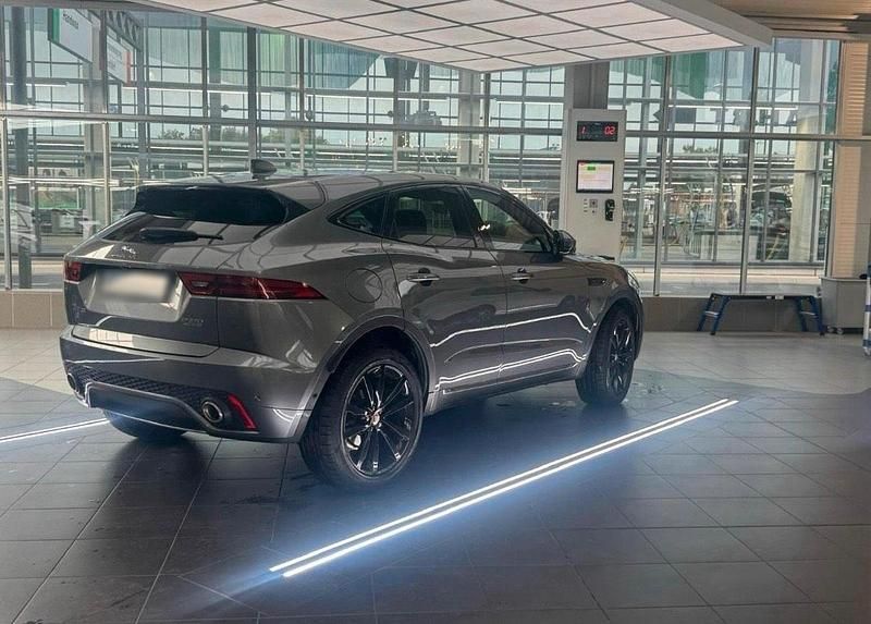 Gebraucht Jaguar E-Pace Chequered Flag 180 PS (132 kW) 2020 Grau SUV