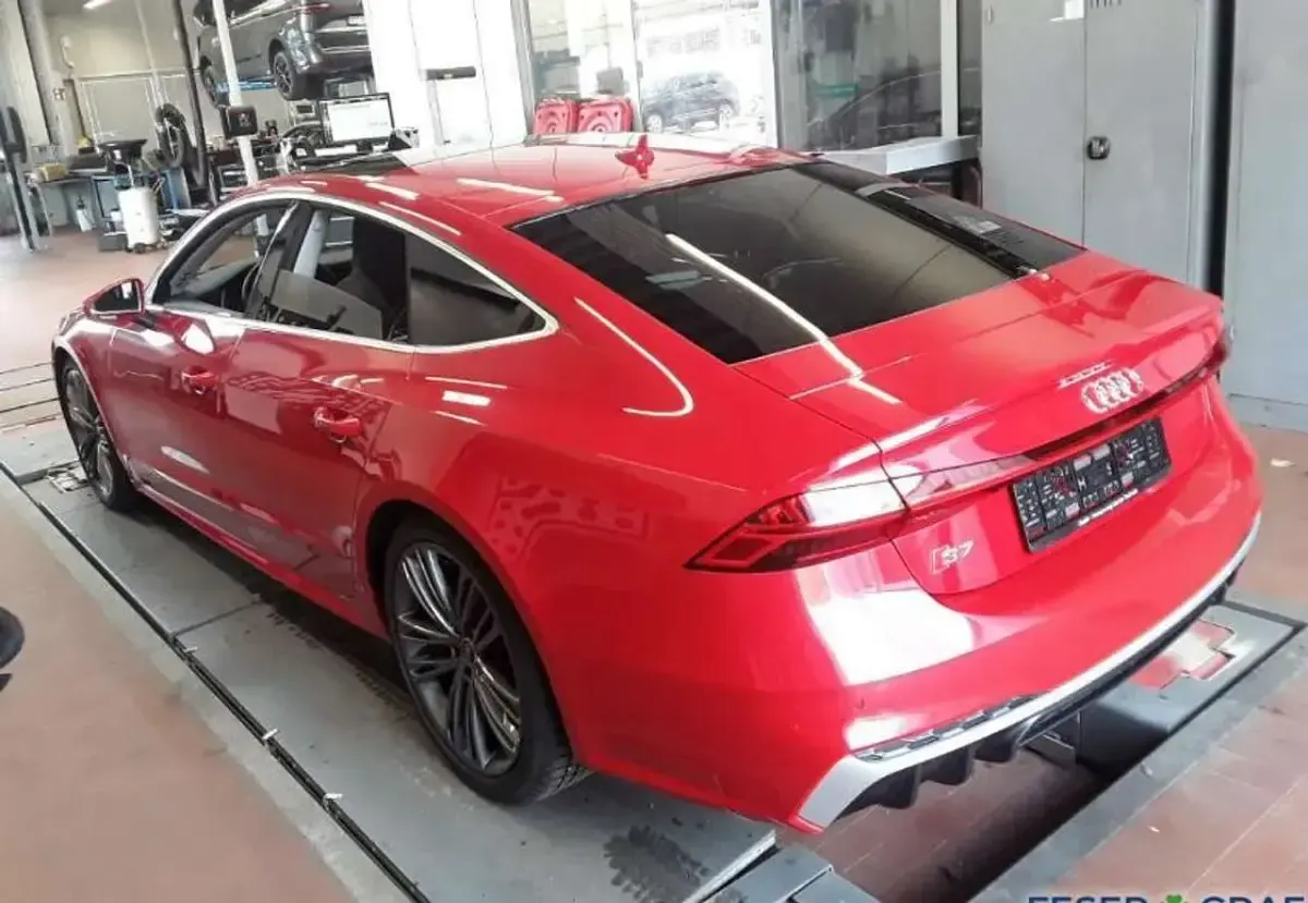 Gebraucht Audi S7 Sportback Sport 344 PS (253 kW) 2024 Individuallackierungen audi... Kleinwagen