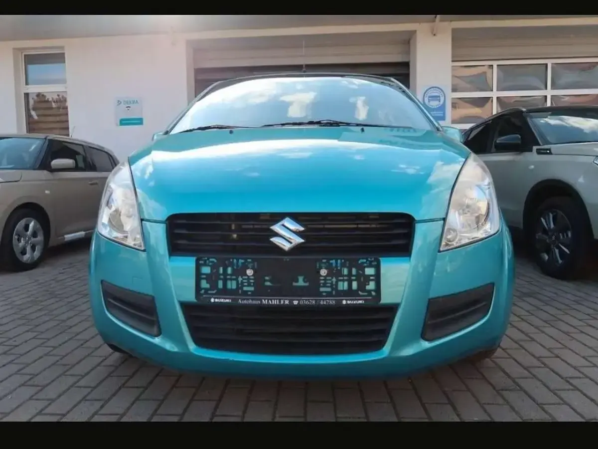 Gebraucht Suzuki Splash Basic 65 PS (47 kW) 2008 Blau Kleinwagen