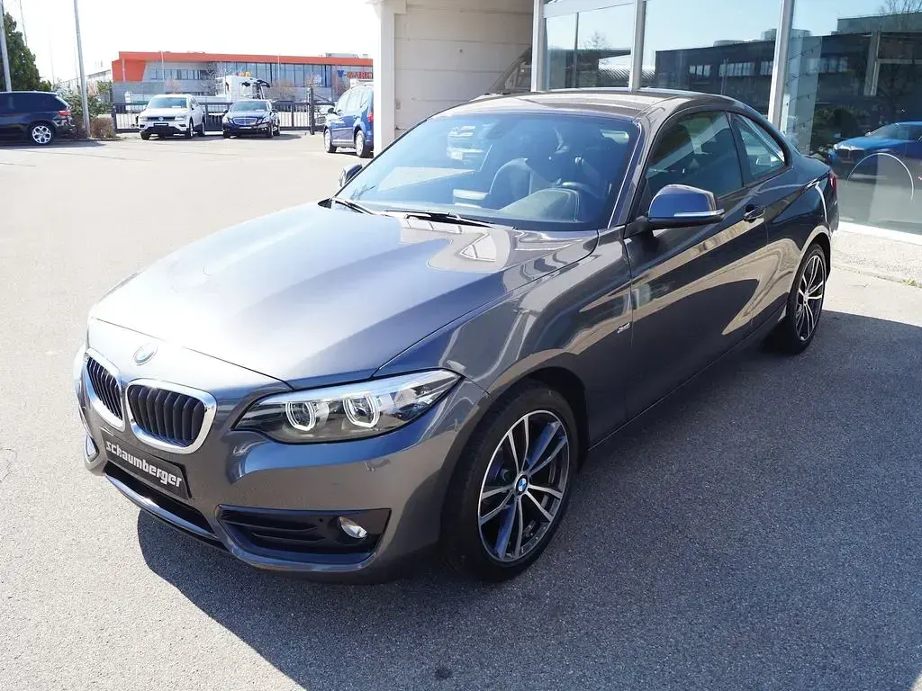 Gebraucht BMW 218 Sport Line 136 PS (100 kW) 2018 Mineralgrau Coupé