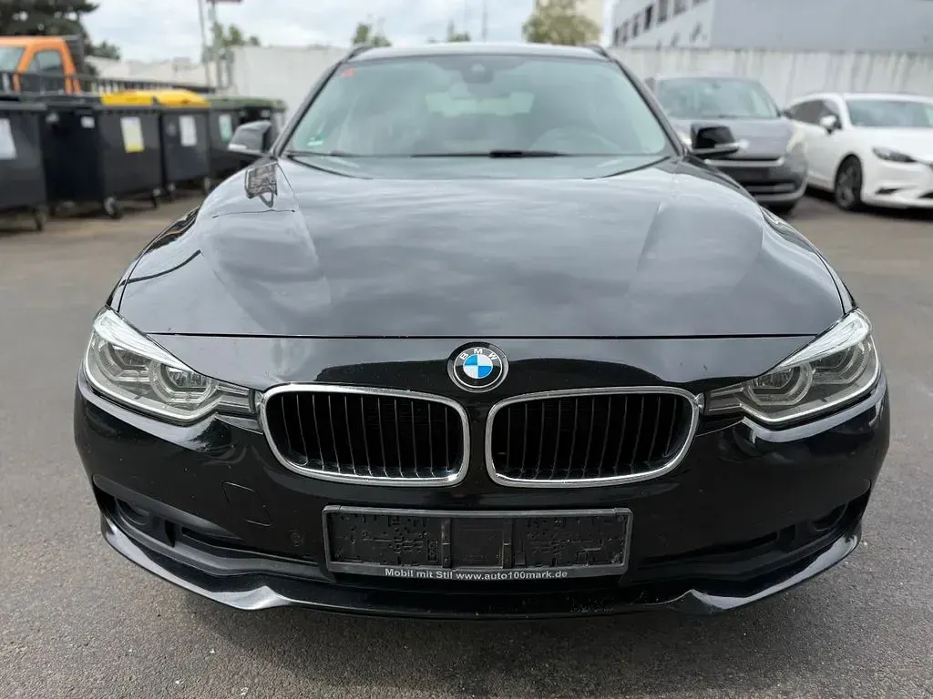 Gebraucht BMW 318 Advantage 150 PS (110 kW) 2017 Schwarz Kombi