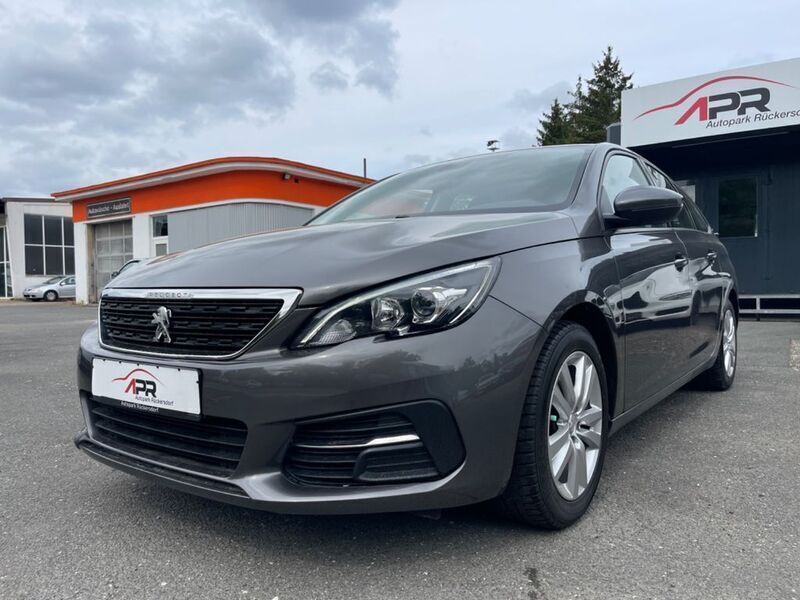 Grau Gebraucht 2020 Peugeot 308 Active Kombi | 10.999 € (Guter Preis) - Bild 1/4